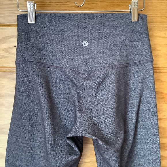 LULULEMON Align Pant II 25" in Mini Heathered Herringbone Size 6 - Picture 5 of 9